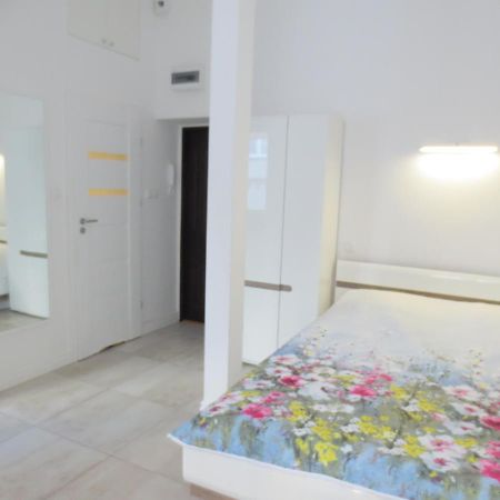 Lovely Apartment In The Heart Of The Old Town グダニスク エクステリア 写真